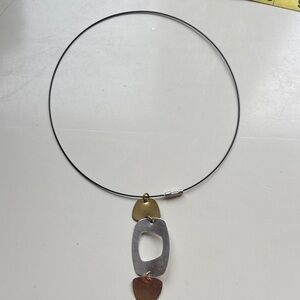 Elegant Multi-Tone Pendant Necklace